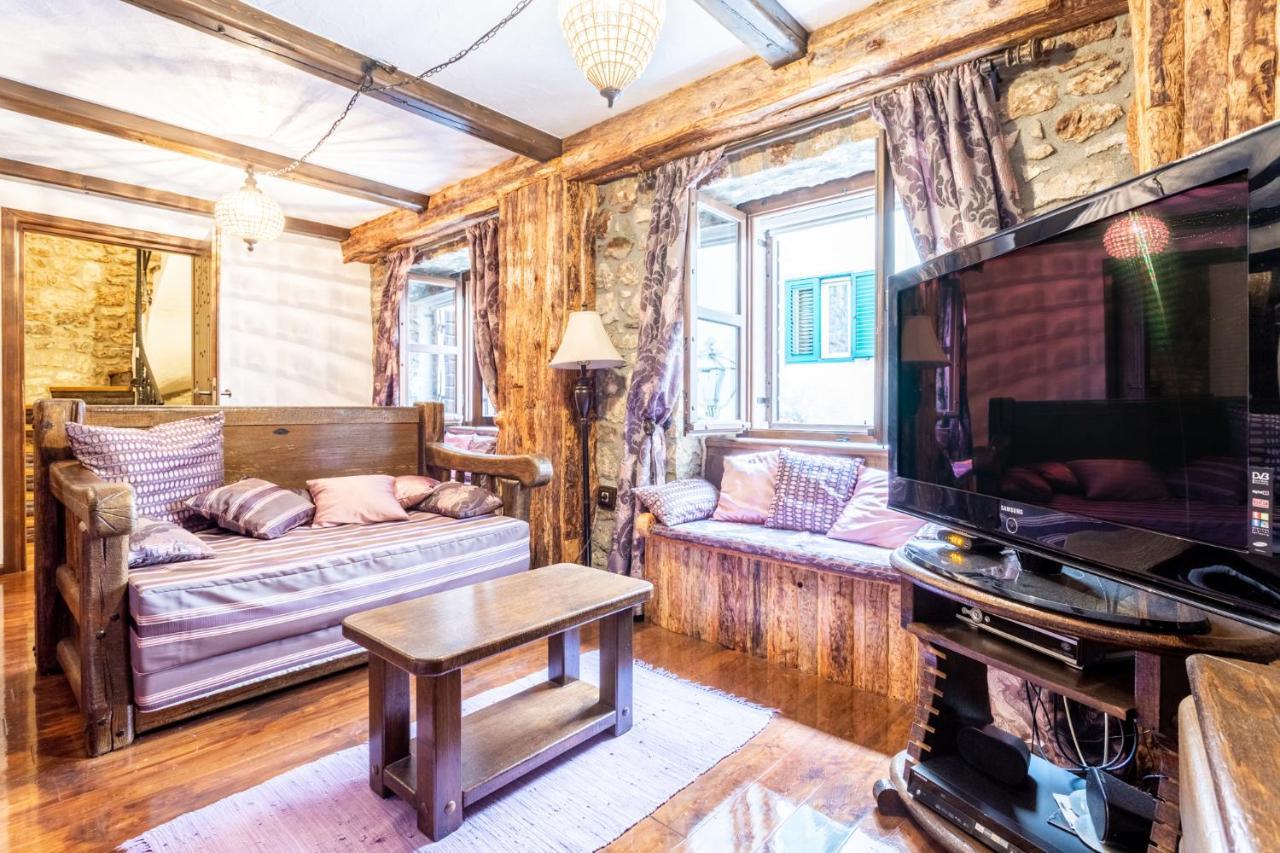 Stone House Srida Lägenhet Baška Voda Exteriör bild